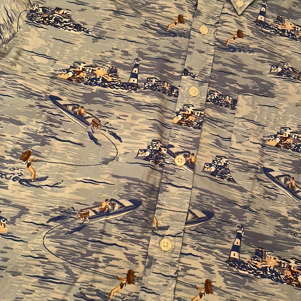 Lands’ End button down! - Picture 2 of 4